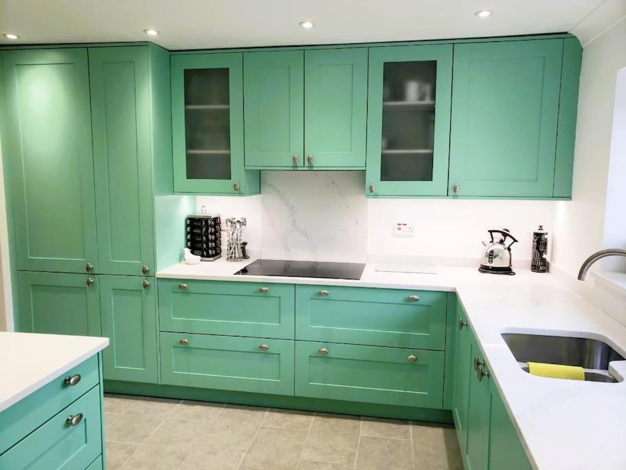 The Coach House- Stunning Detached Coastal Home, With One Car Parking Space, By Historic Deal Castle Exterior foto