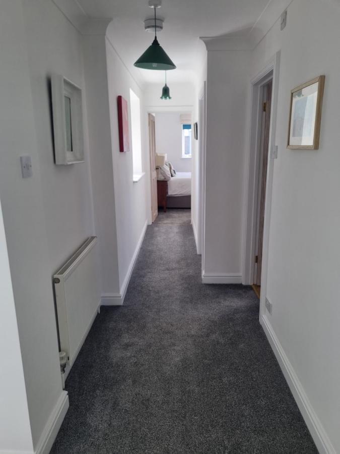 The Coach House- Stunning Detached Coastal Home, With One Car Parking Space, By Historic Deal Castle Exterior foto